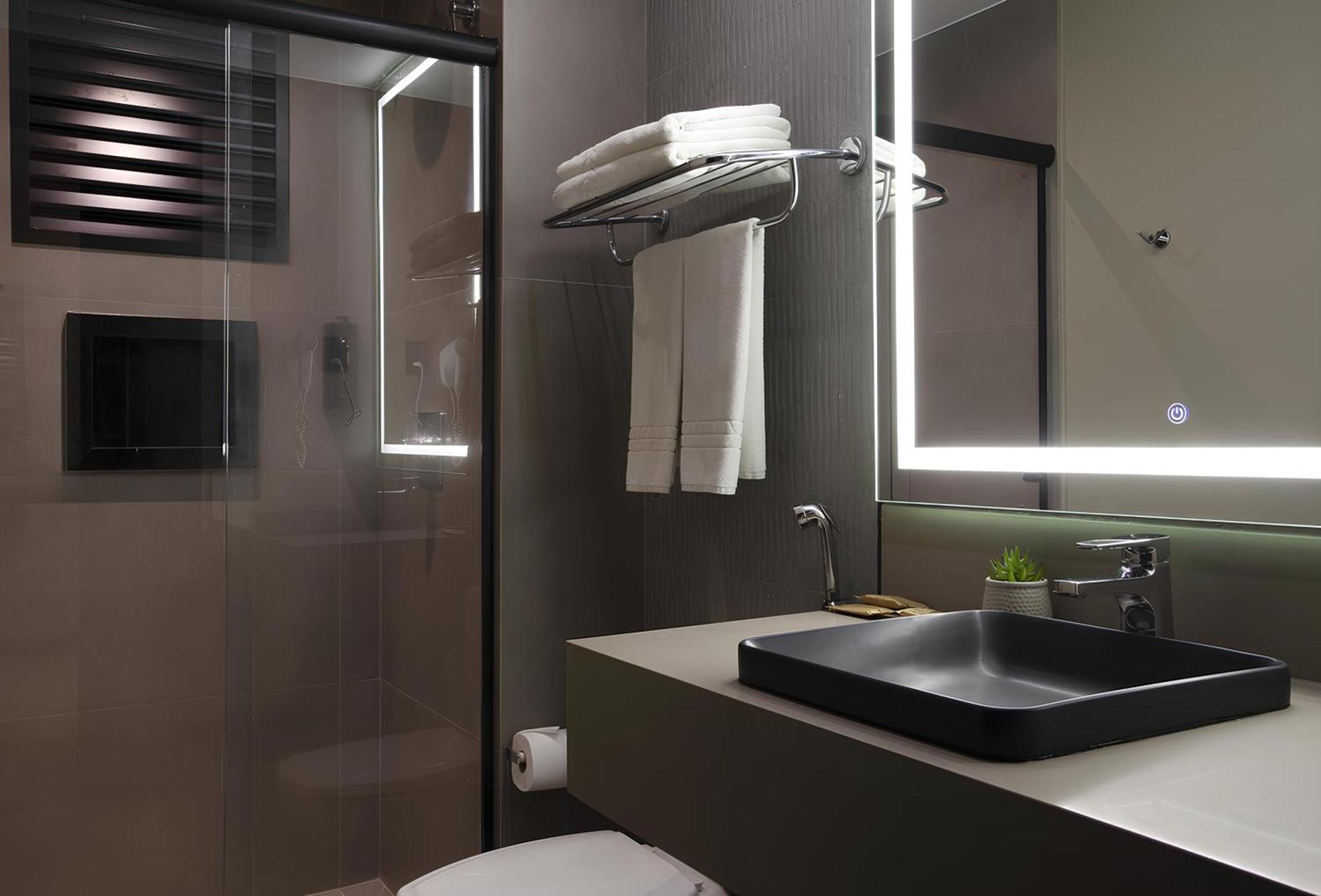 Intercity Hotel 4*